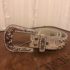 Silver and White Bling Country Western Belt